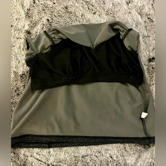 RUC Gap Black Racerback Tank Top built-in bra, yoga, athletic, medium - Picture 15 of 15